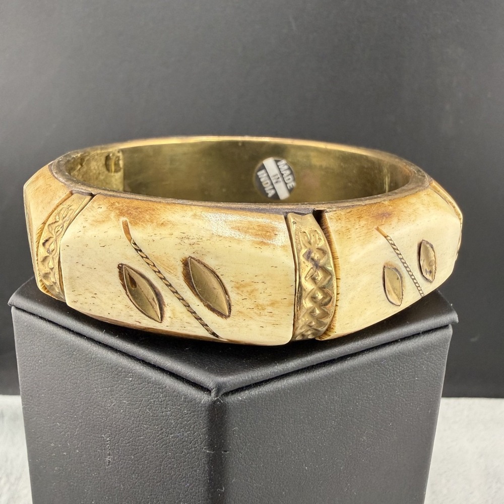 Vintage Bangle‎ Bracelet Carved Brass India 9.5"